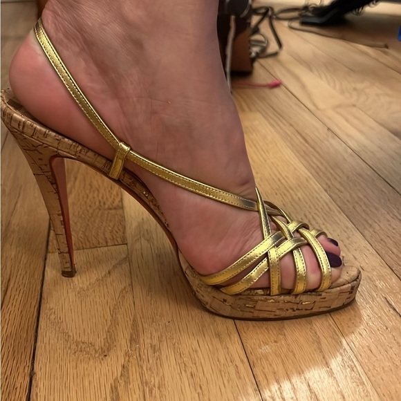 CHRISTIAN LOUBUTIN - Picture 8 of 8